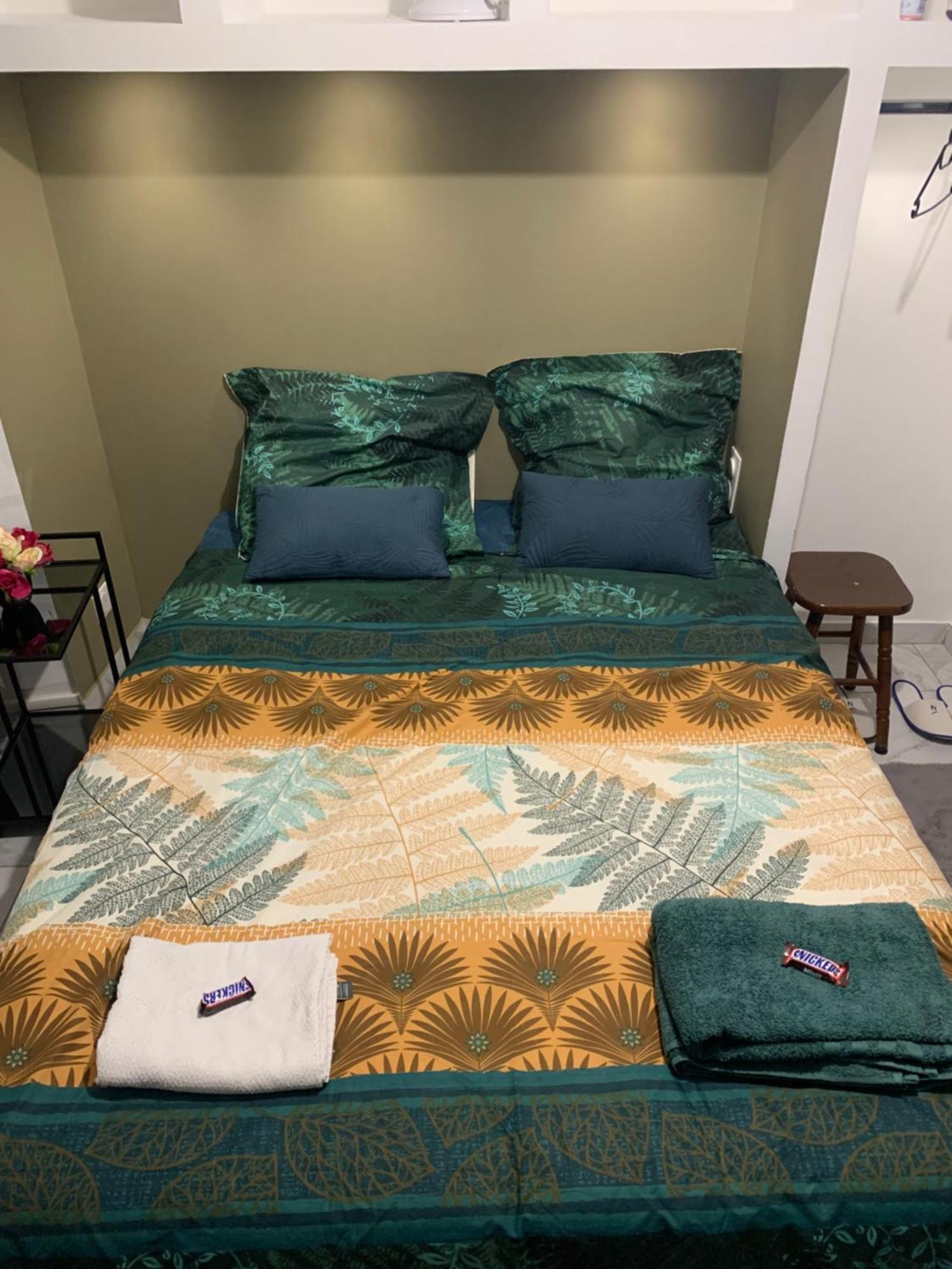 Apartamento Charmant Studio Dans Maison Sarcelles Exterior foto